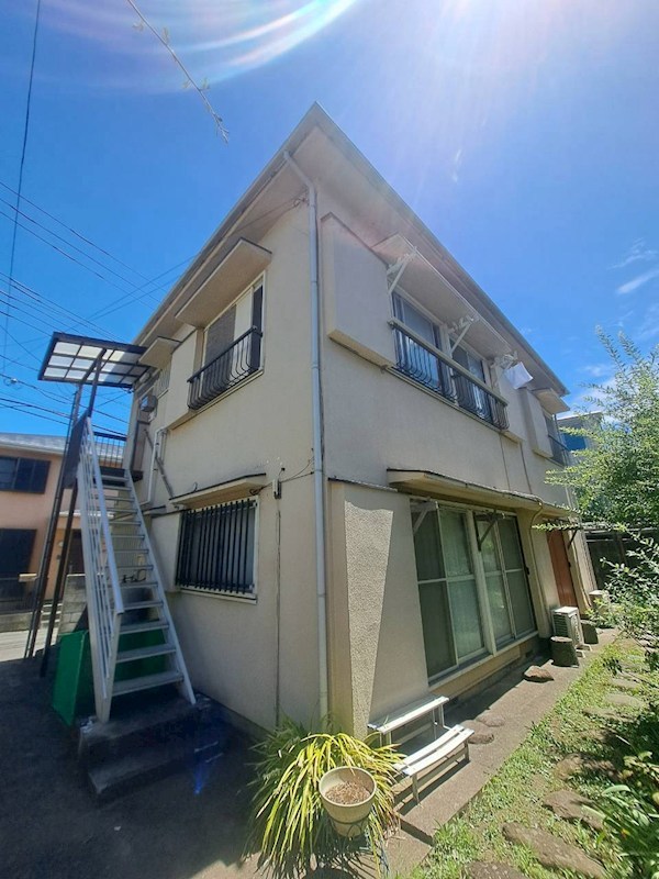 稲村荘 101号室 外観