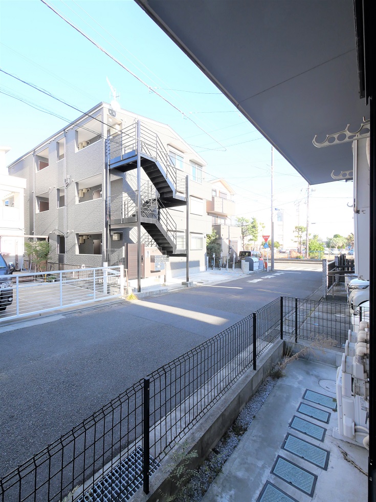 ソフィアエヌ湘南平塚 ベランダ
