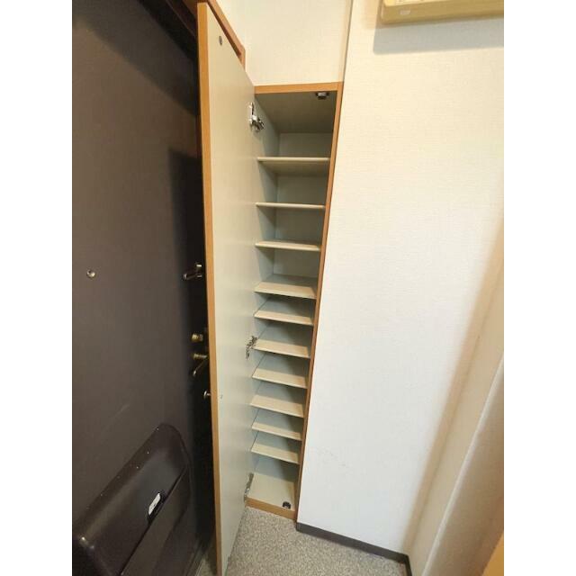 ぱる湘南台 玄関