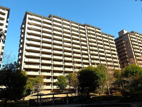 サン・ステージ緑園都市東の街7番館 1306号室 外観