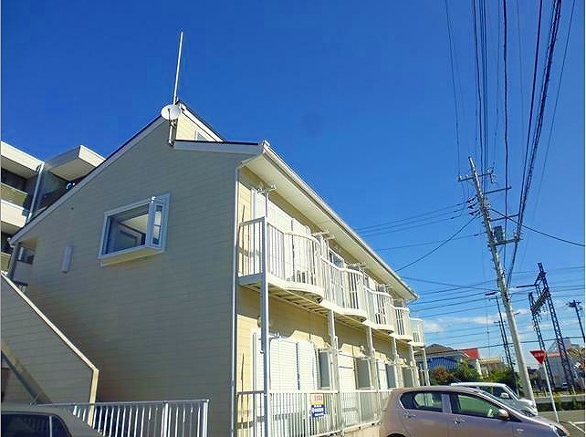 リリーハイム 206号室 外観