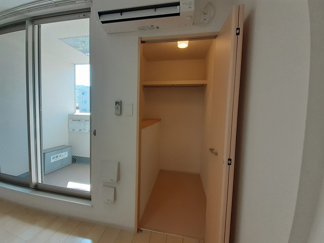ベル　エミール その他2