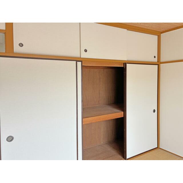 塩川マンション 収納