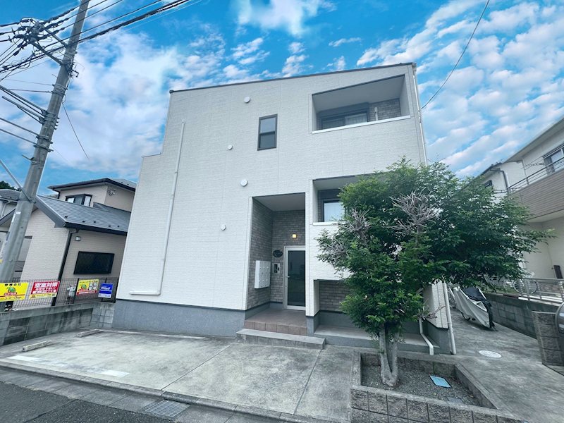 メゾンボヌール 201号室 外観