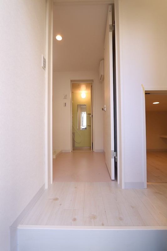ビターマカロン  玄関