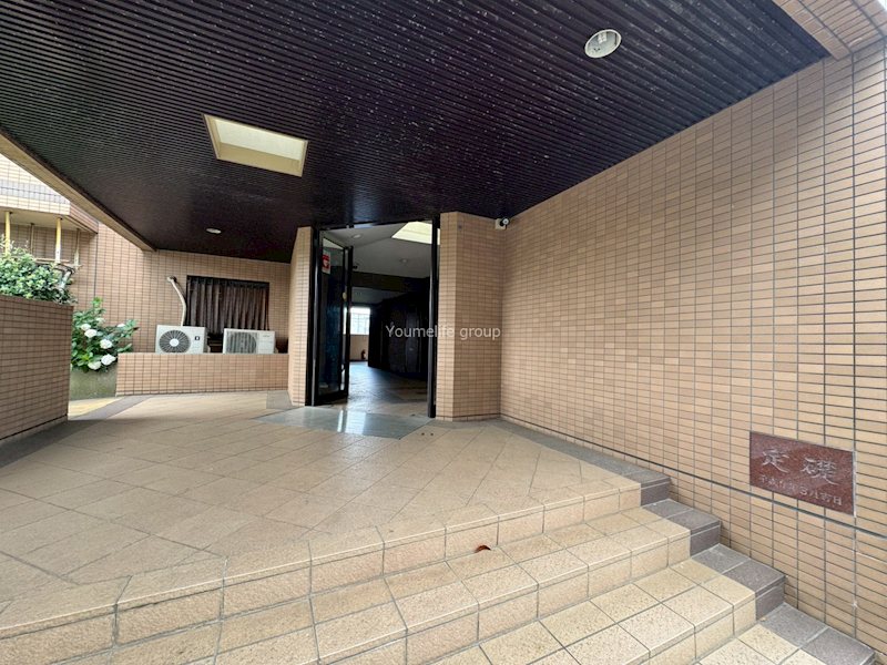 パークヒル参番館 エントランス