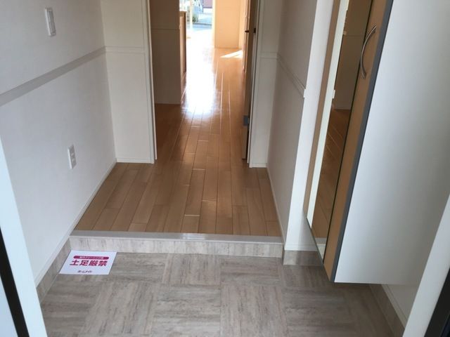 ファインハイムA 玄関