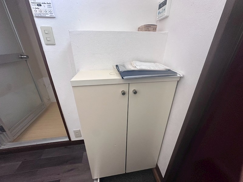 ファイブ鶴巻 玄関