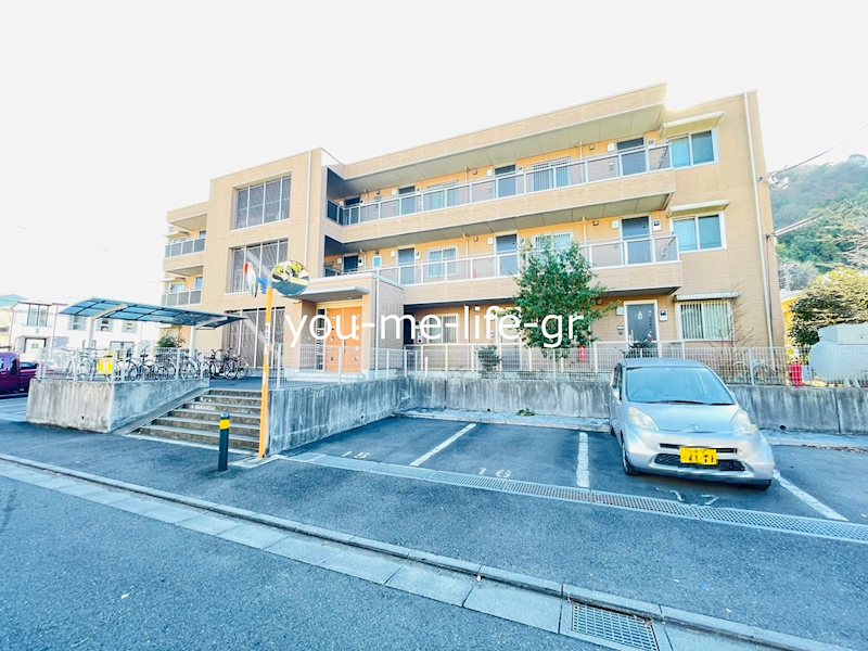 クレール山下 301号室 外観