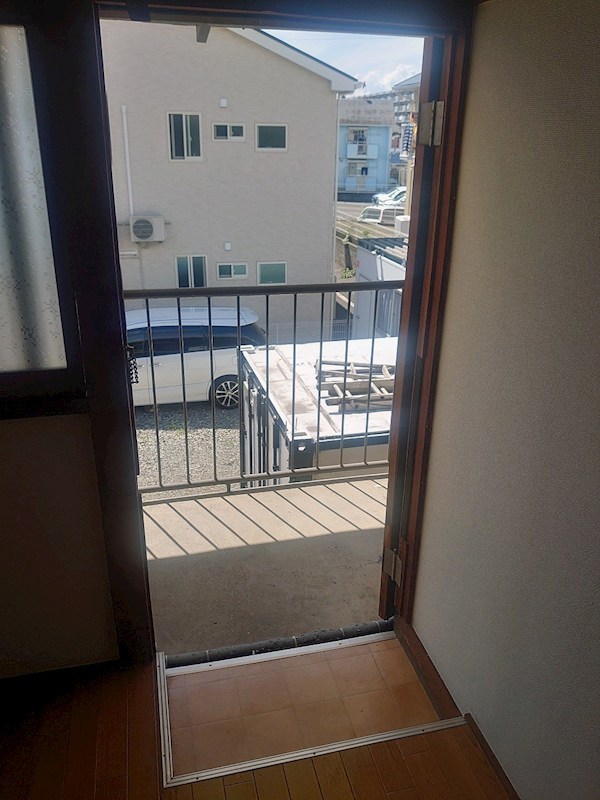第２山仁ハイツ 玄関