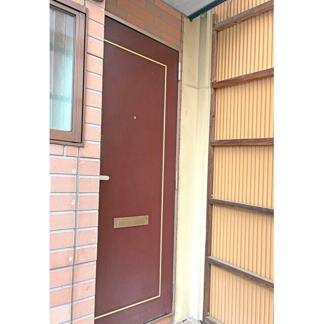 金田神田アパート 玄関