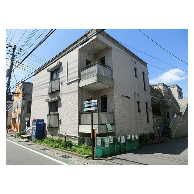 グロリアス材木座 203号室 外観