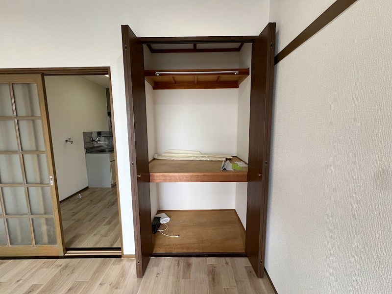メイムハイツ 収納