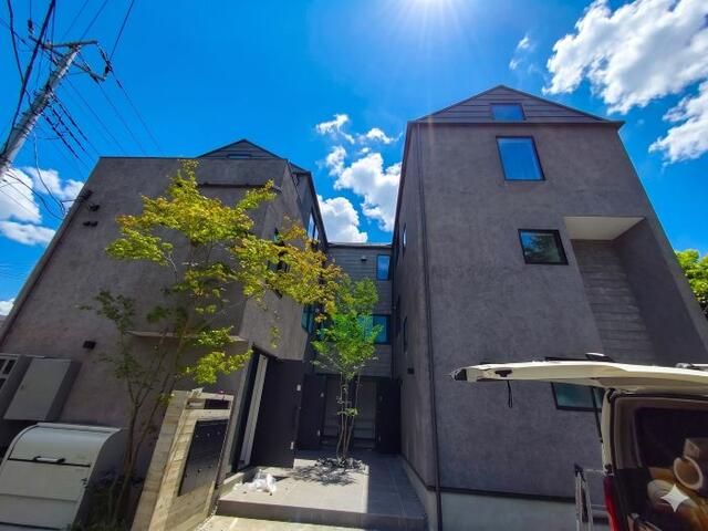 ヒュッゲユキノシタ D号室 外観
