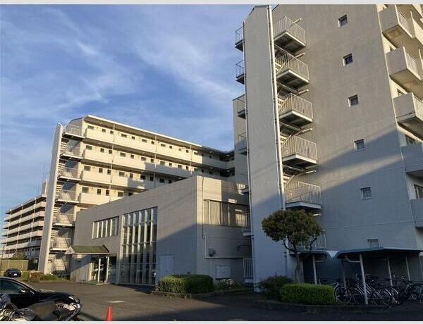 ベルフラワーハイツ伊勢原 601号室 外観