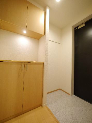 シャトー　ルシオール 玄関