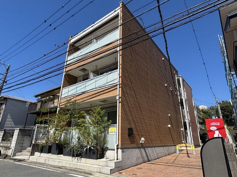 リブリ・コーワハイム 301号室 外観