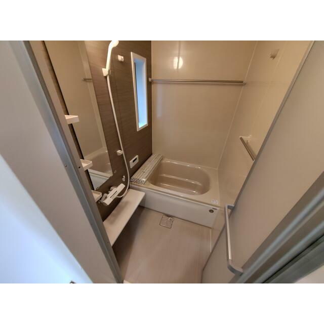 羽鳥三丁目戸建て貸家 風呂画像