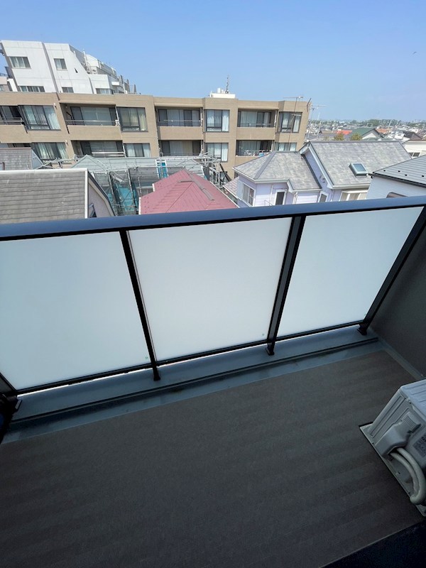 プライマル片瀬江ノ島 ベランダ