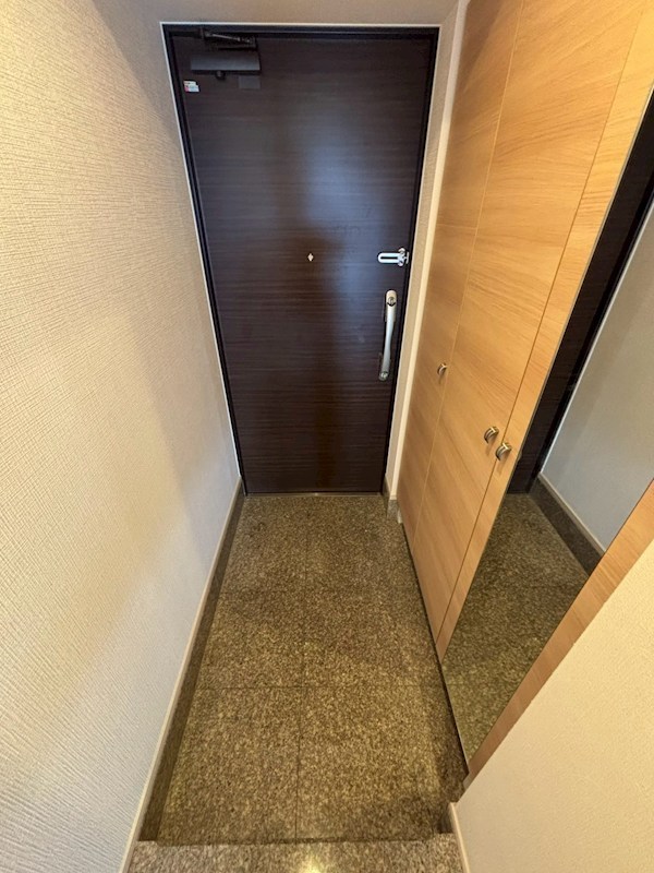 パレステージ本厚木 玄関