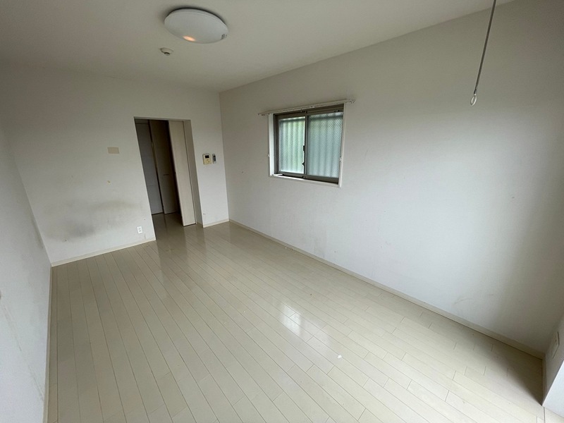 メゾンオルレアン リビング