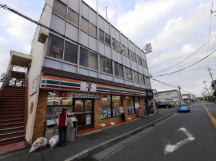 ニューパティオ鵠沼 コンビニ