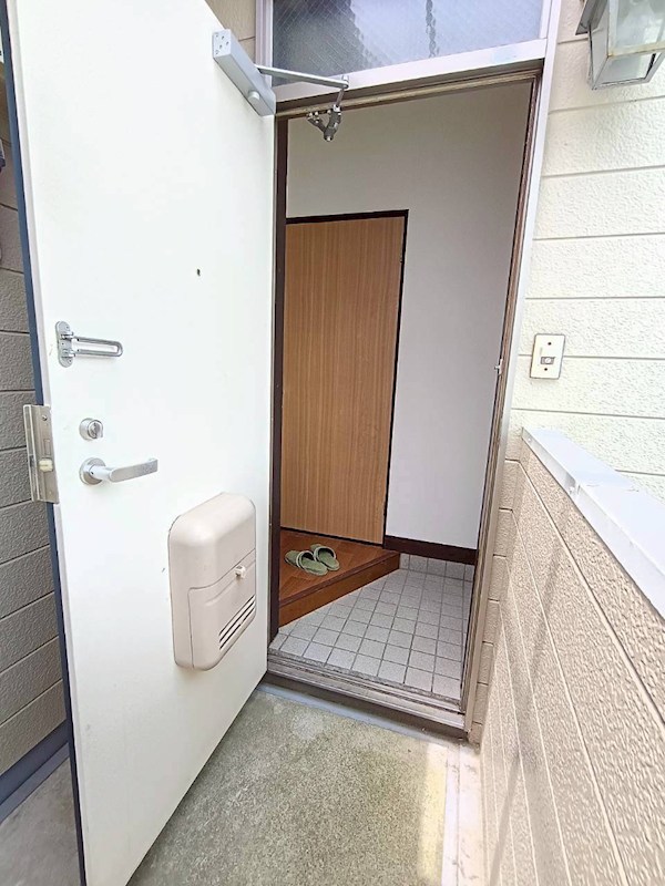 メゾンド・フルール 玄関