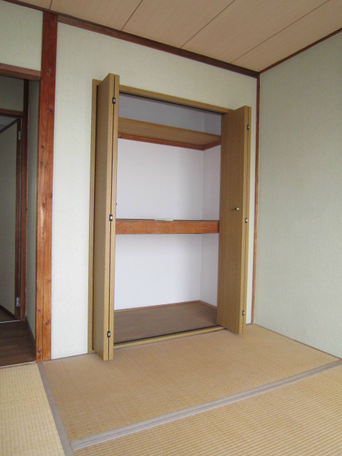 一剣花水コーポ 収納