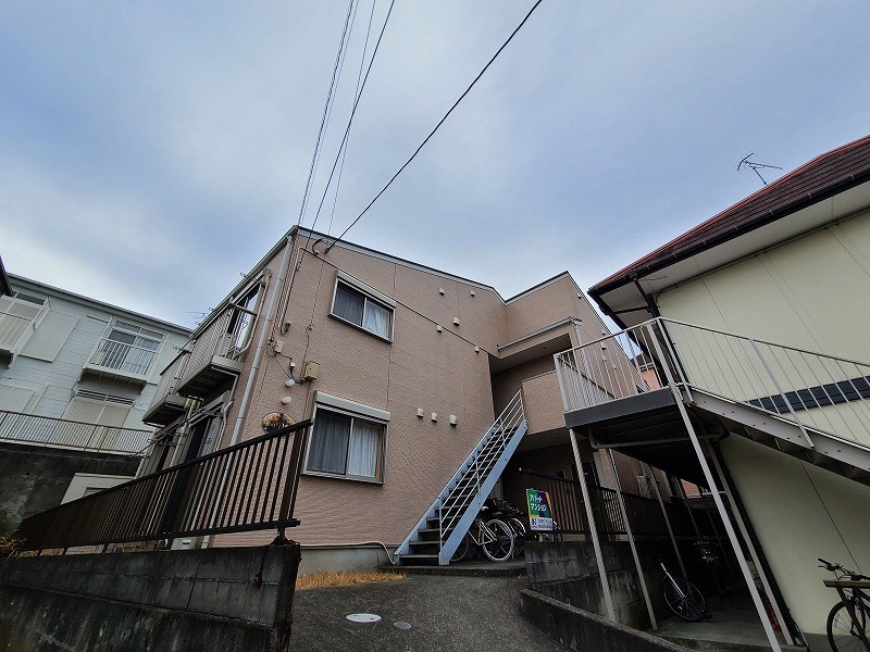 シュロスハイム東海大学前 エントランス