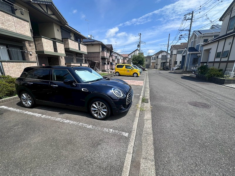 マサーズハウス柊Ａ 駐車場