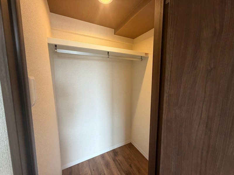 カレッジヒルズA 収納