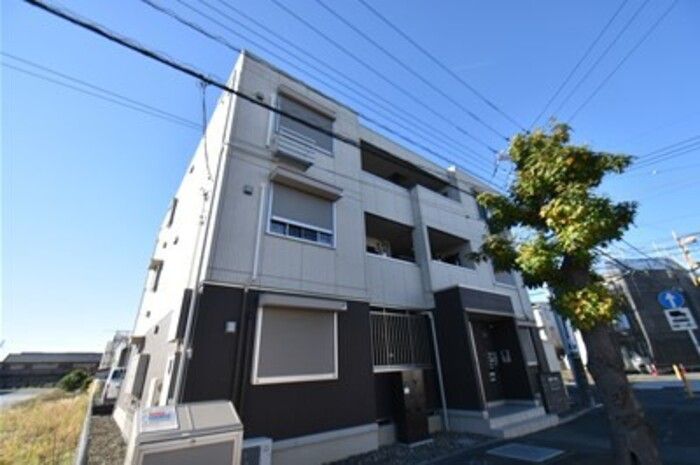 シャルマンハイム 102号室 外観