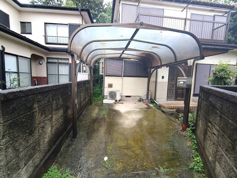 愛川町中津Ⅰ貸家 駐車場