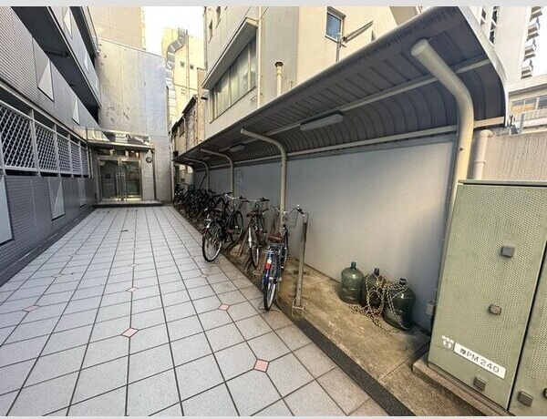 神奈川県厚木市中町２丁目 駐車場
