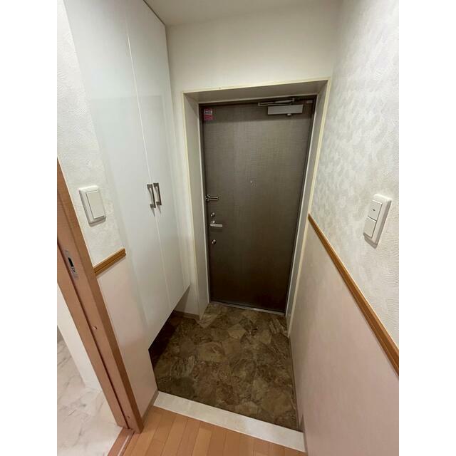 メゾンブリッジ 玄関