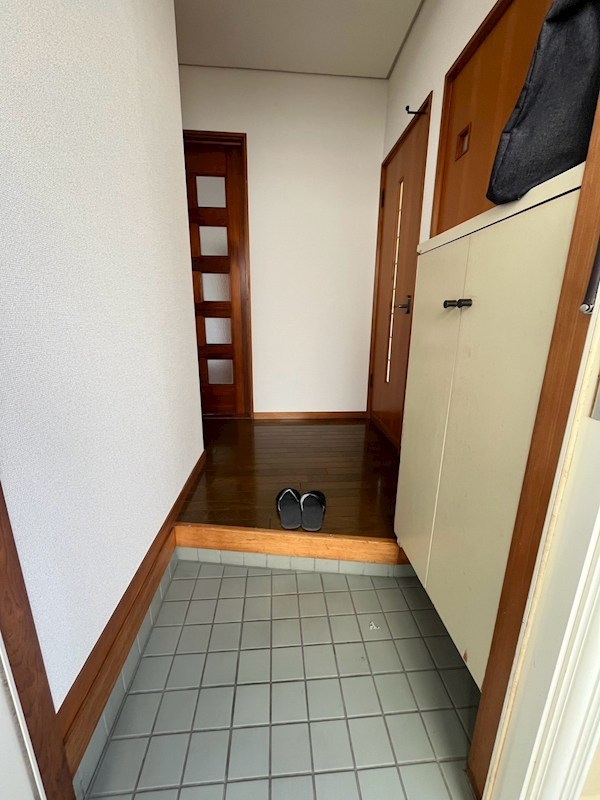 グリーンルーフ湘南 玄関