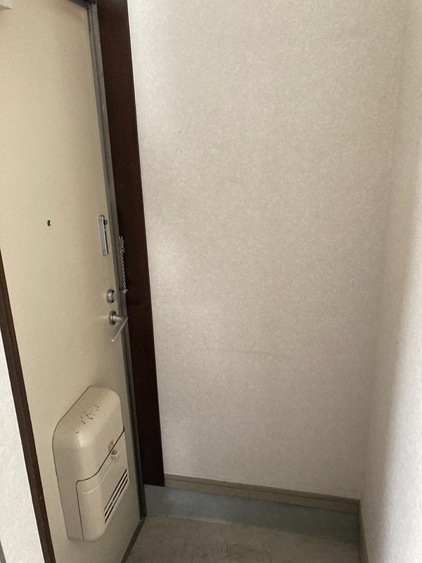 大町コーポ３ 玄関