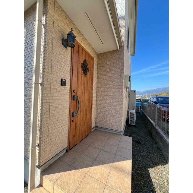 秦野戸建て 玄関
