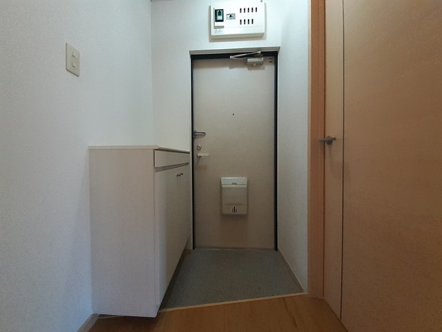 緑風館 玄関