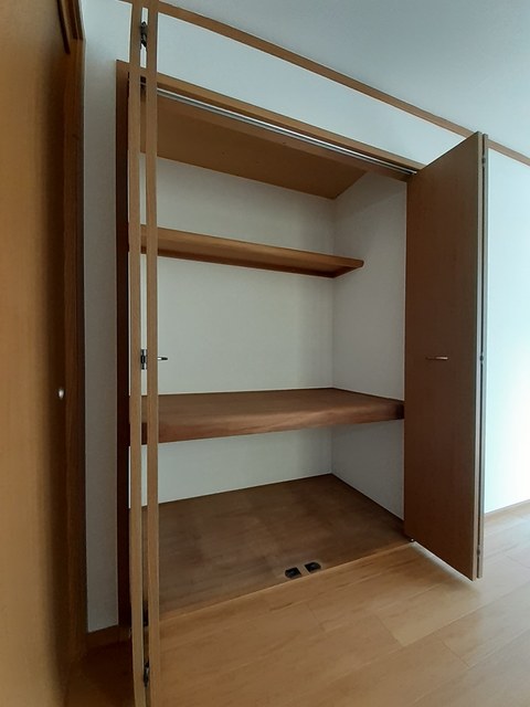 トマト館 収納
