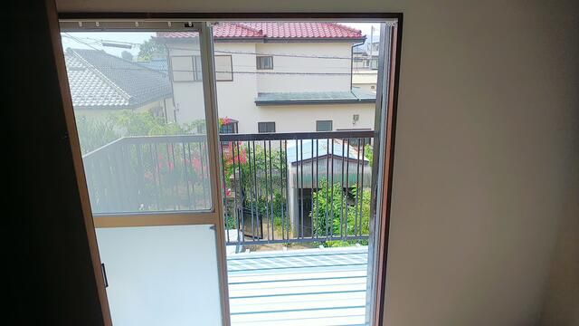 吉川貸家 ベランダ