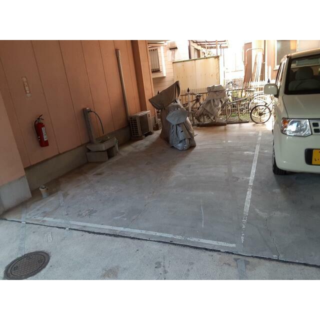 アイパレス大船 駐車場