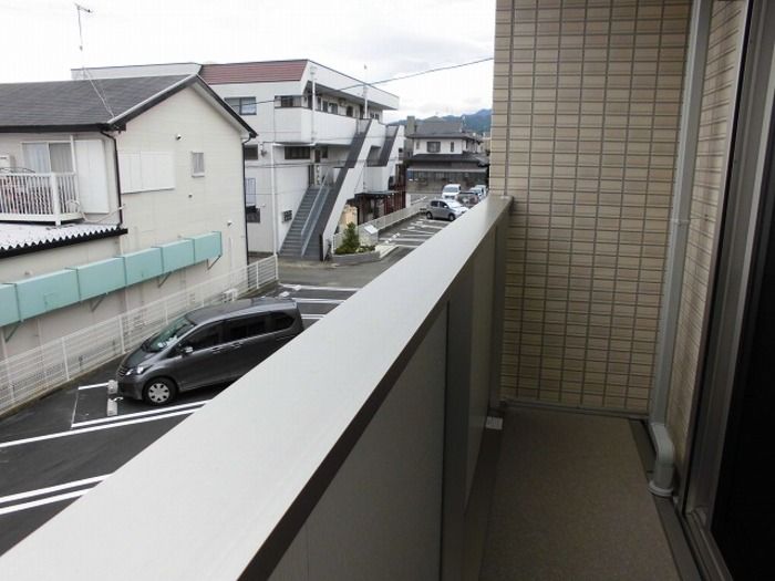 フルールベルテ二番館 ベランダ