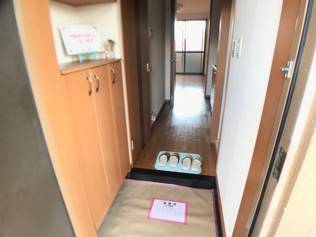 ボン・フルーレ 玄関