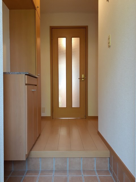 レジデンスエアリー 玄関