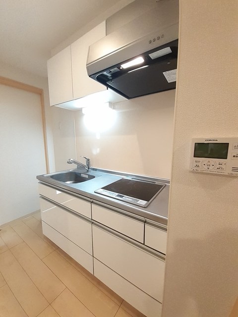 トゥット　フェリーチェ　湘南 キッチン