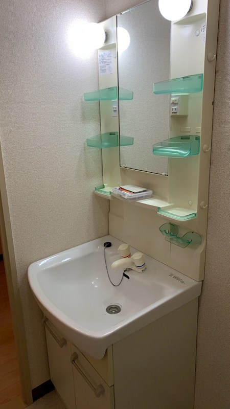 サンヒルズ東戸塚 洗面所