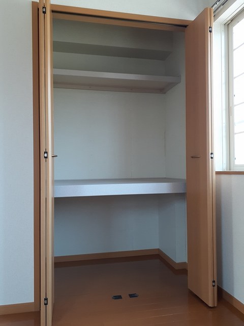 ドエル湘南Ａ 収納