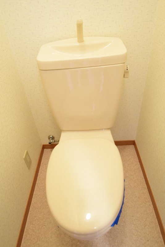 エレガンス鵠沼 トイレ