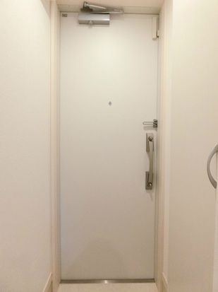 リブリ・CHELSEA大船 玄関